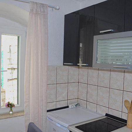 Studio City Center Apartment Split Extérieur photo