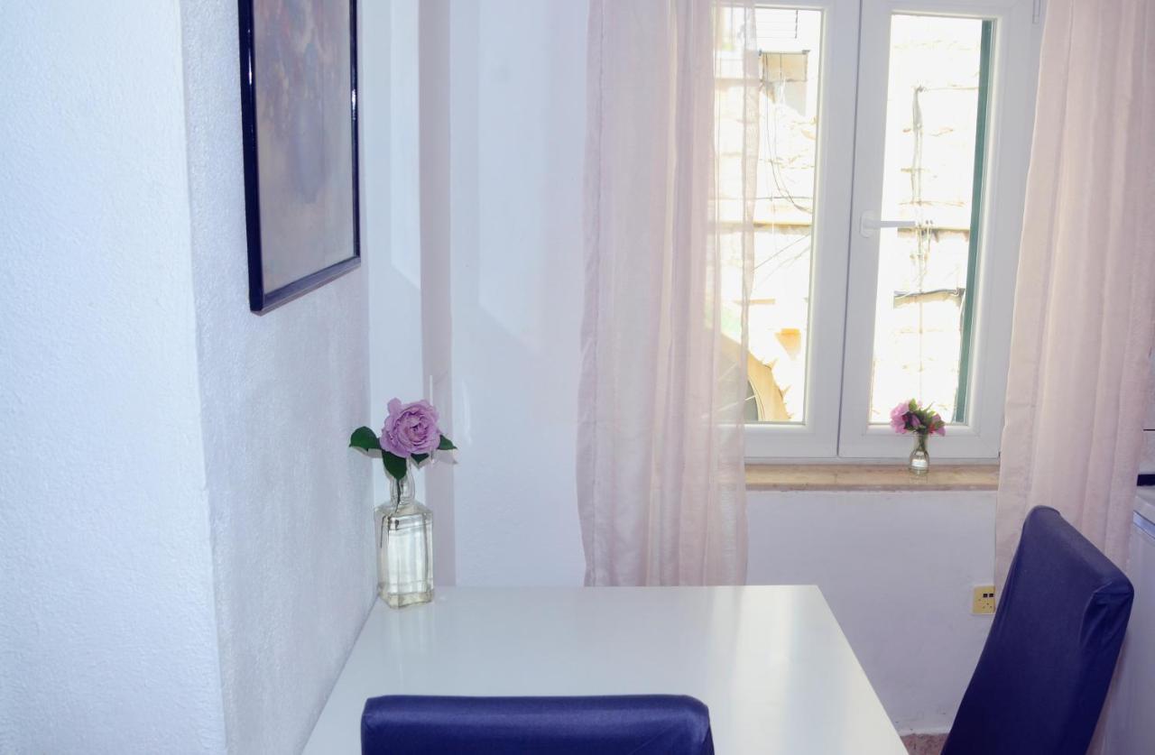 Studio City Center Apartment Split Extérieur photo